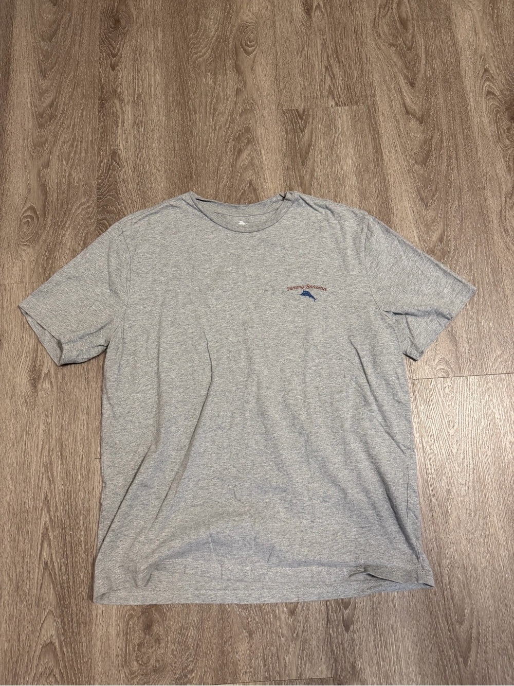 Tommy Bahama Shirt Mens M Gray Icing The Kicker Football Beer Graphic Tee